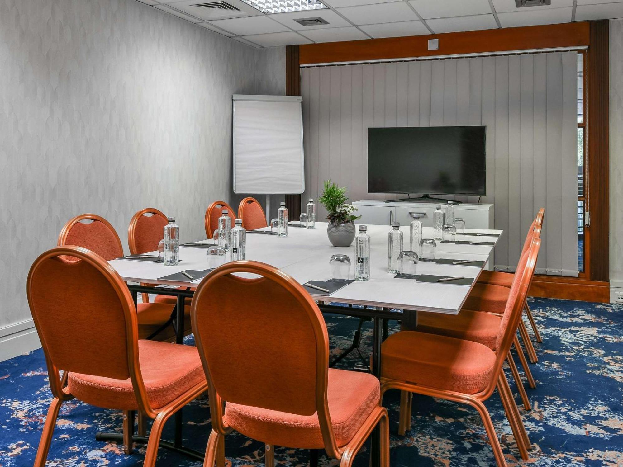 Pullman Bucharest World Trade Center Hotel Luaran gambar