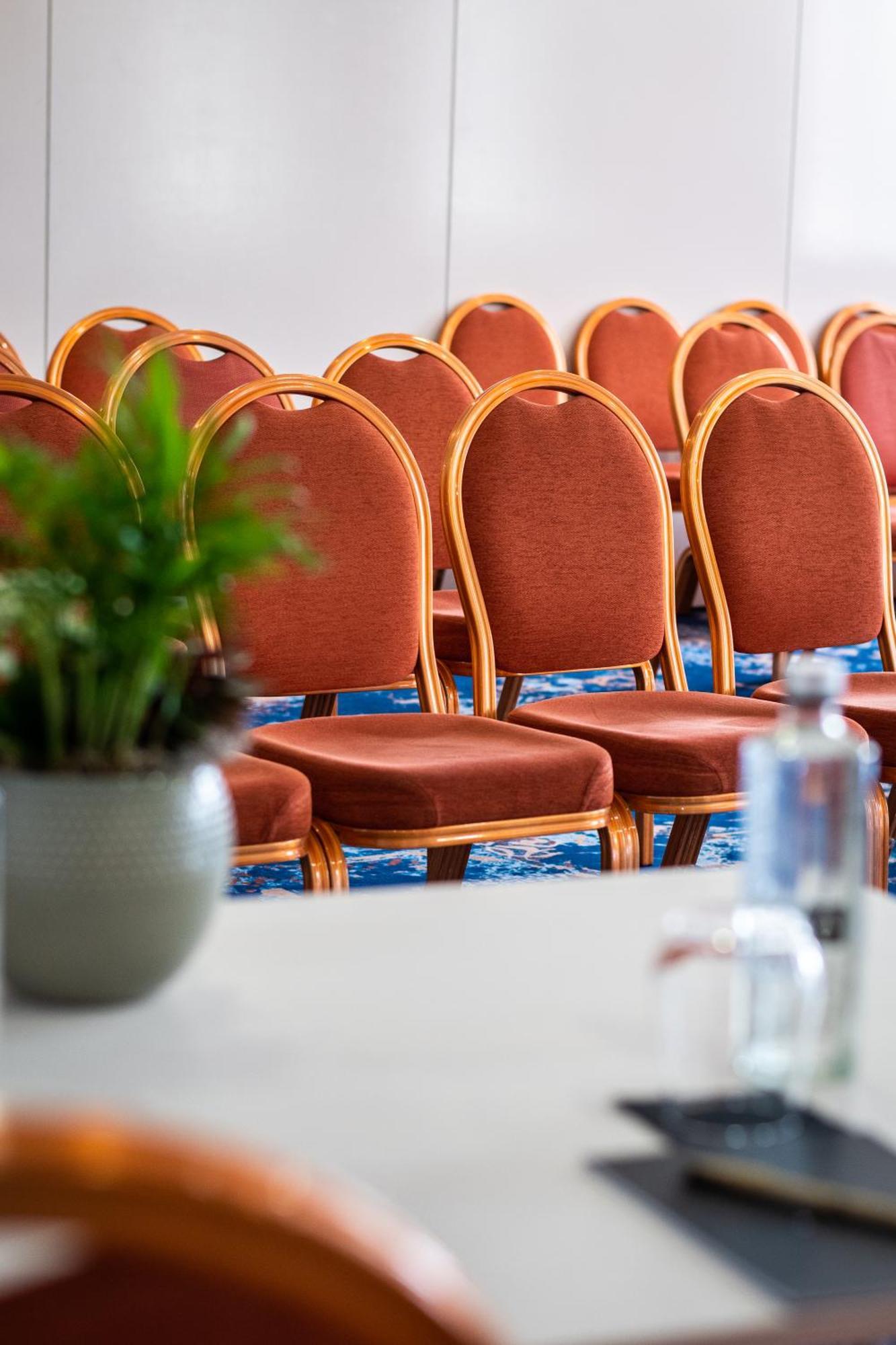 Pullman Bucharest World Trade Center Hotel Luaran gambar