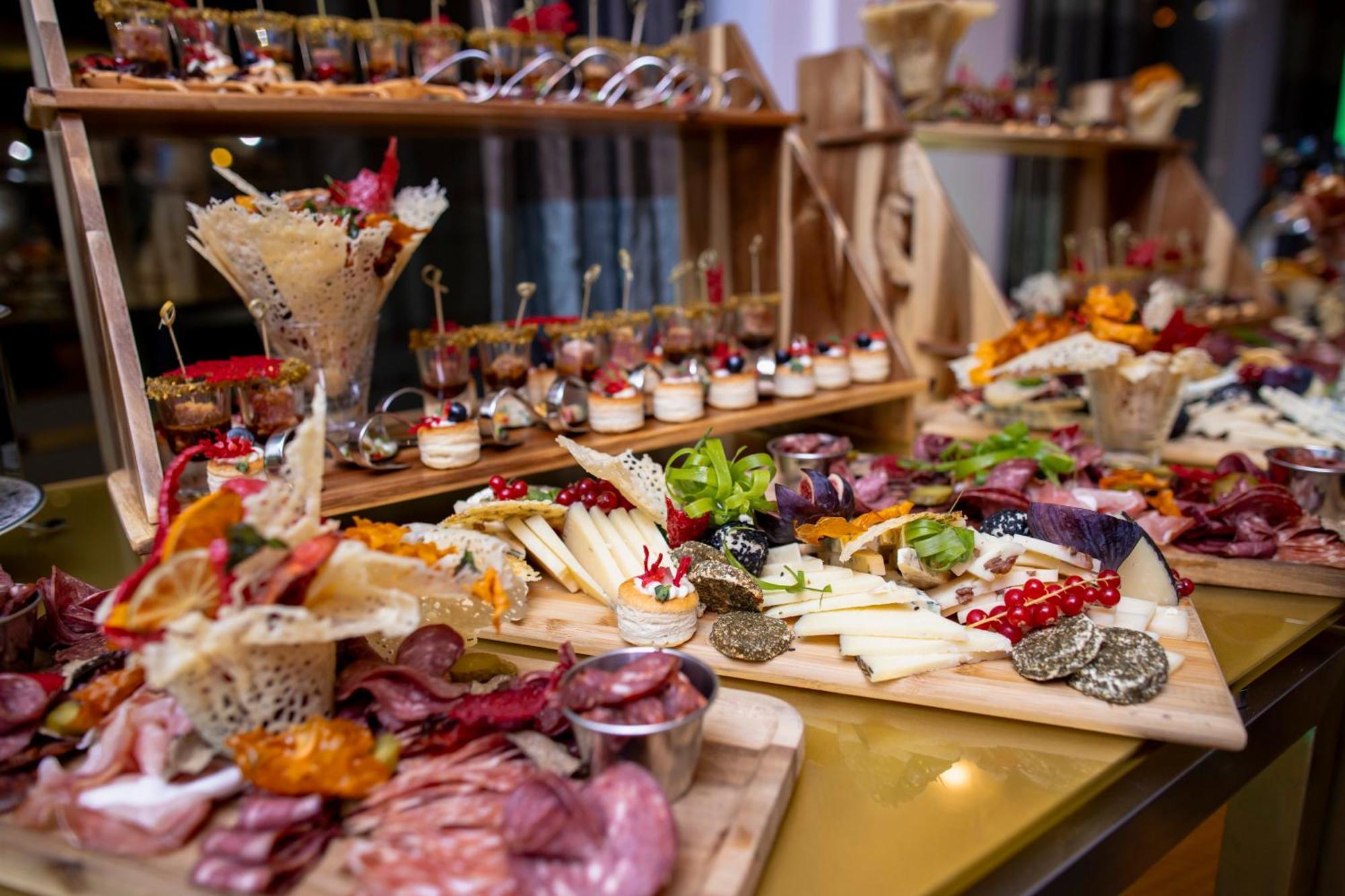 Pullman Bucharest World Trade Center Hotel Luaran gambar