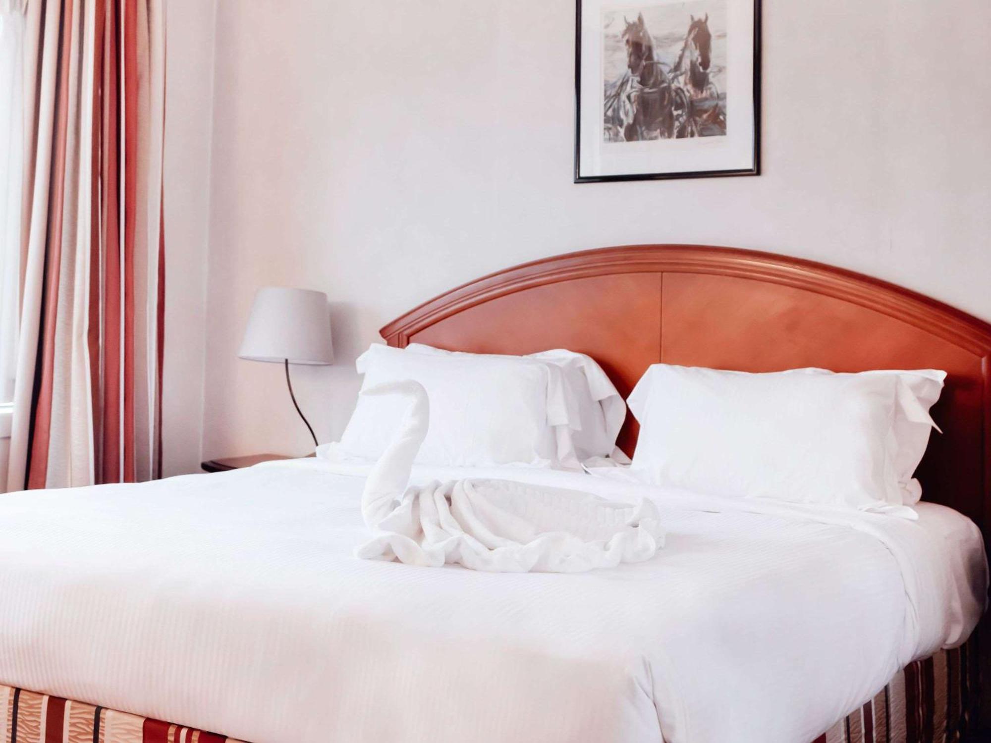 Pullman Bucharest World Trade Center Hotel Luaran gambar